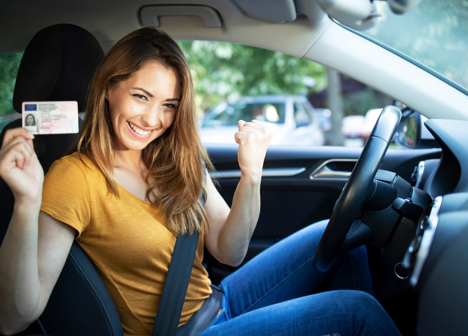 Ehliyetinizi Güvenle Alın!